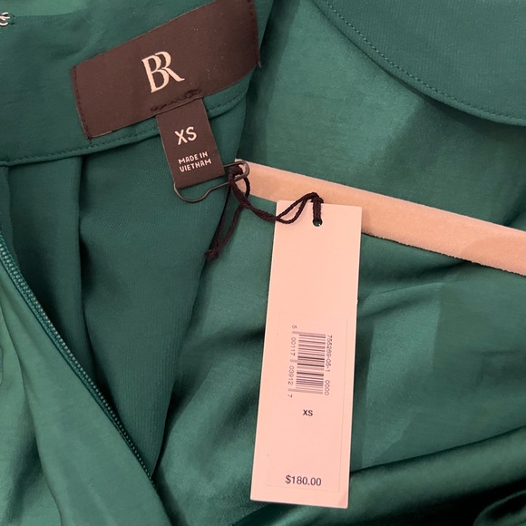 NWT Banana Republic Green Crepe and Satin Flowy Maxi Dress - Picture 4 of 4